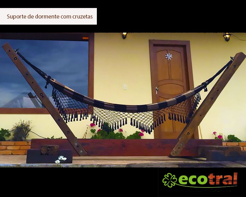 SUPORTE DE REDE RÚSTICO EM CRUZETAS E DORMENTES SUPORTE DE REDE RÚSTICO EM CRUZETAS E DORMENTES